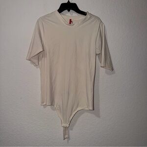 SPANX Short-Sleeve Bodysuit Crew Neck